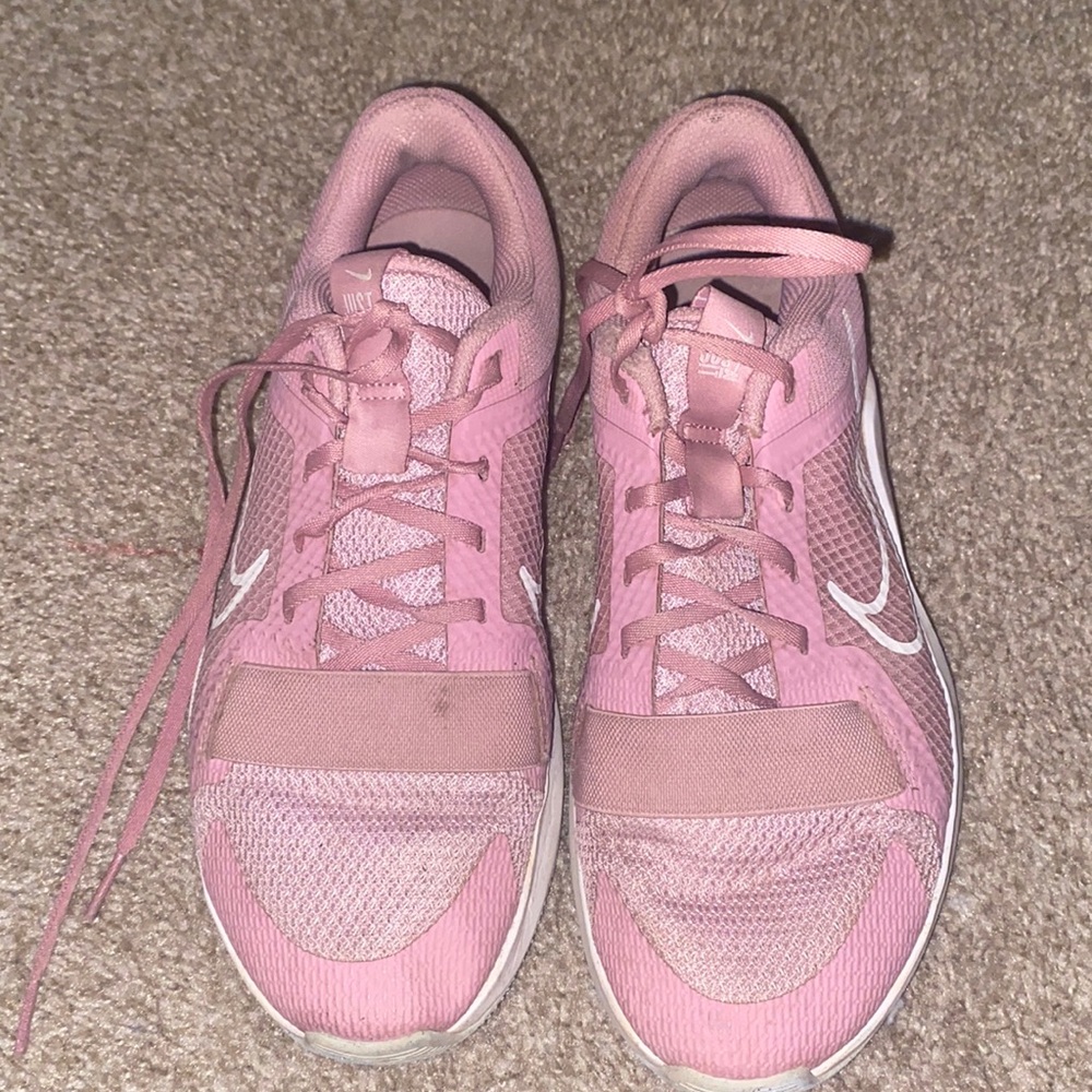 Nike running shoes, gently used